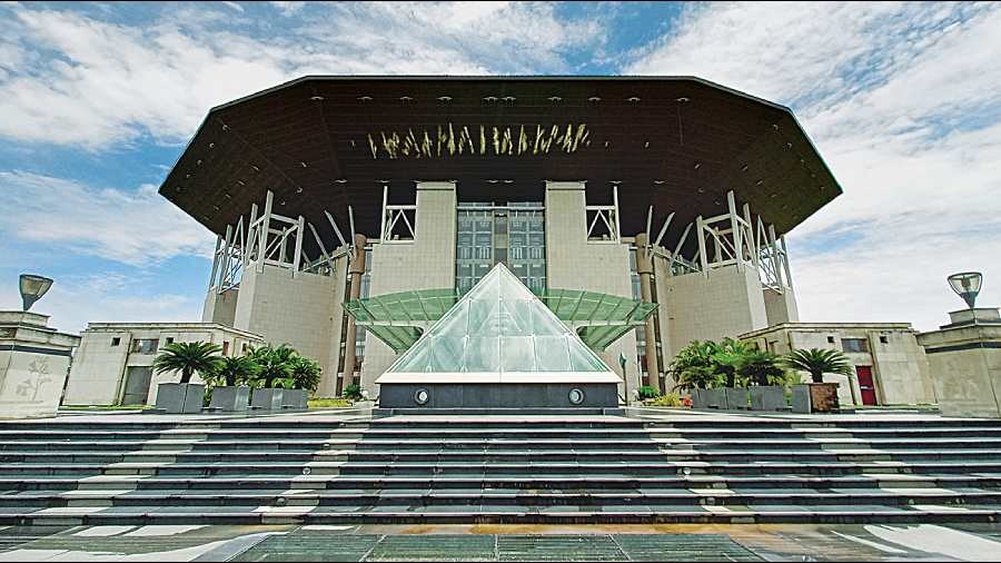 Picture of the Biswa Bangla Convention Centre designed by Mukherjee