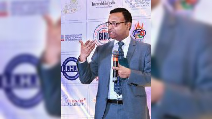 Saumitra Mohan, IAS and secretary at the Department of Tourism of the Government of West Bengal, shared his views on YCO at the event. 