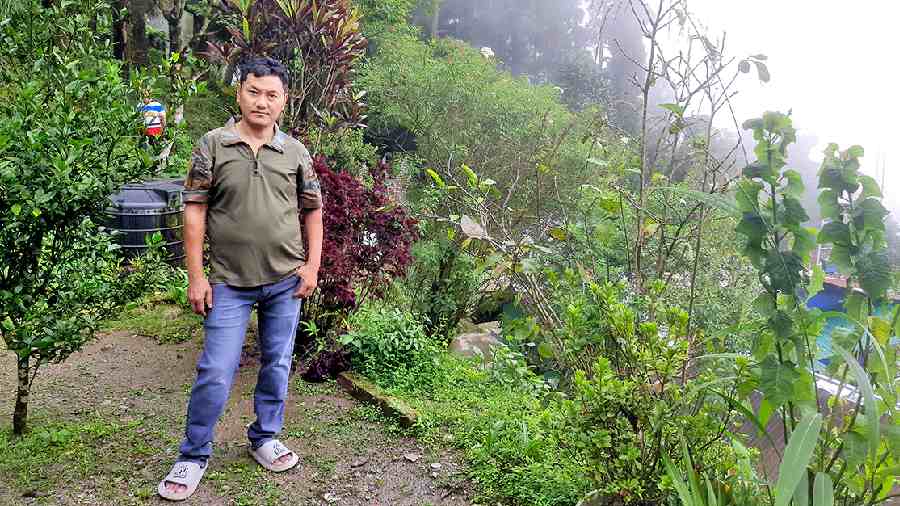 WINGMEN: Bird guide Sanjay Rai