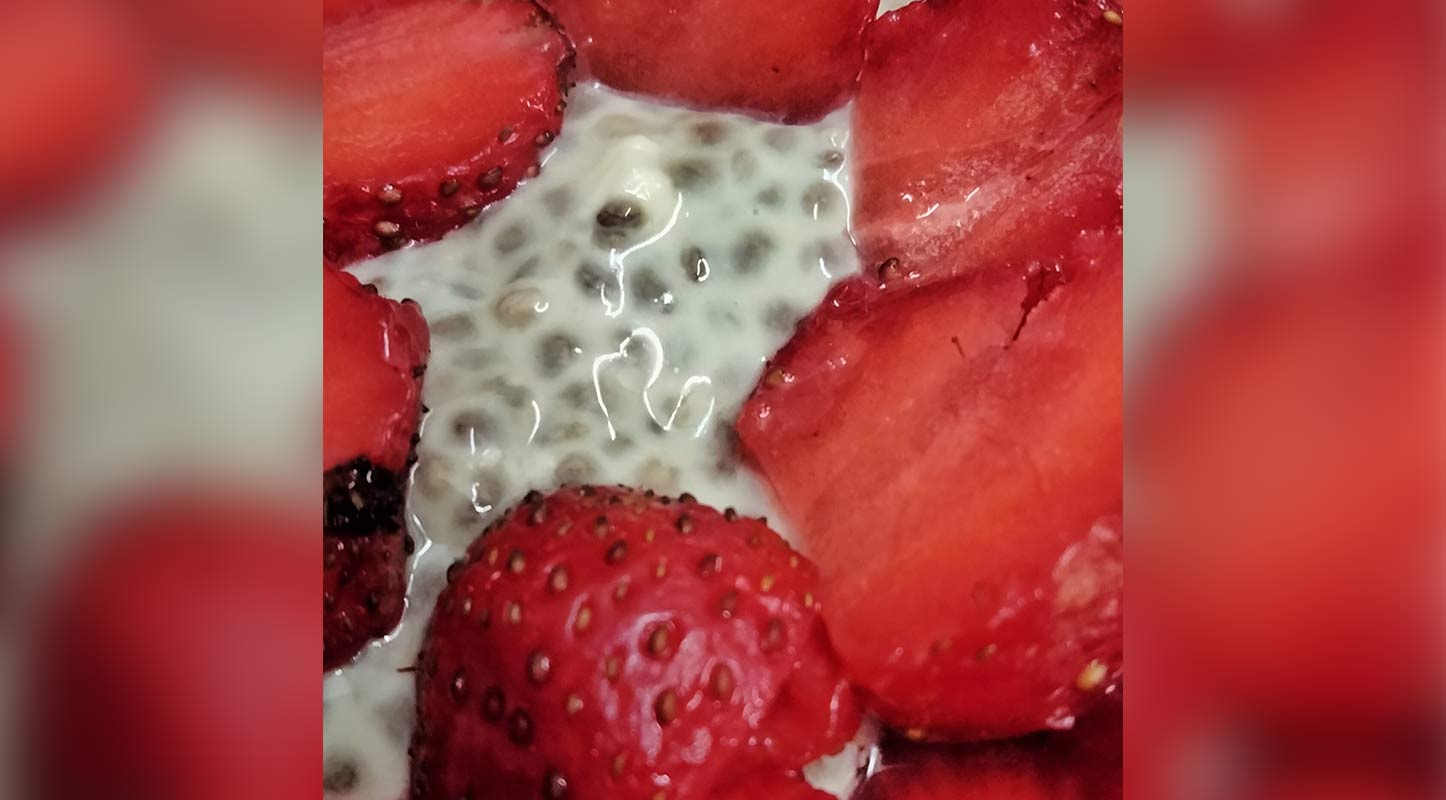 Chia pudding with strawberries