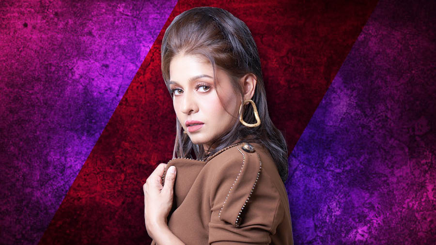Sunidhi Chauhan is in the city to perform for Forum for Durgotsab on February 5 at Netaji Indoor Stadium