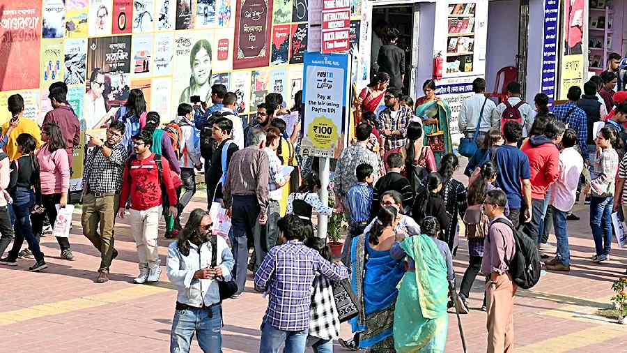 Pre-Covid euphoria grips Kolkata Book Fair