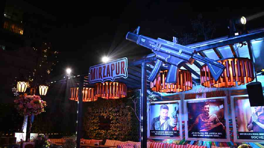 The Mirzapur section on the sixth floor was a clear fave with men! Guddu, Kaleen bhaiya and Munna adorned the walls with some of their best dialogues, while a giant gun jutted out from the ceiling of the cabanas.