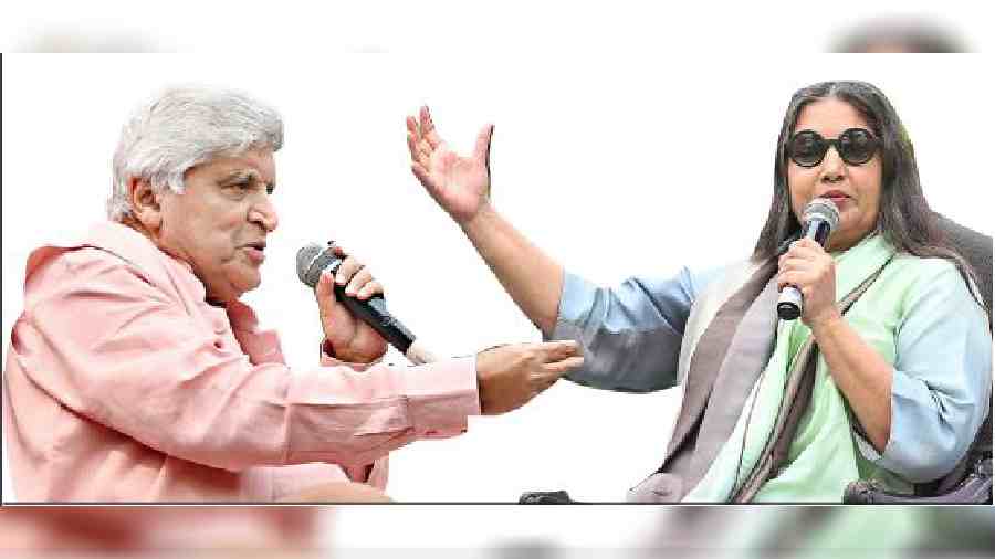 Festival favourites Javed Akhtar and Shabana Azmi once again held poetry lovers captive with their friendly banter and poetry. 