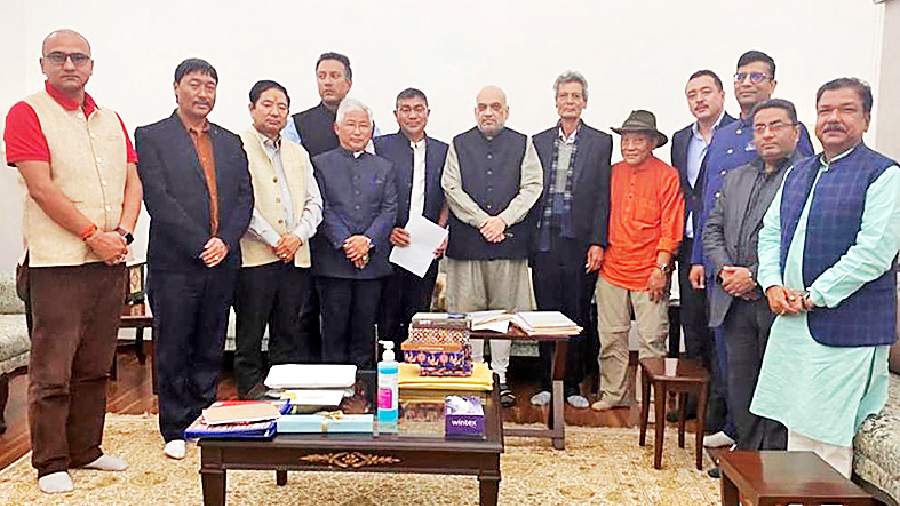 Leaders of JAC and the BJP with Amit Shah in New Delhi on Sunday