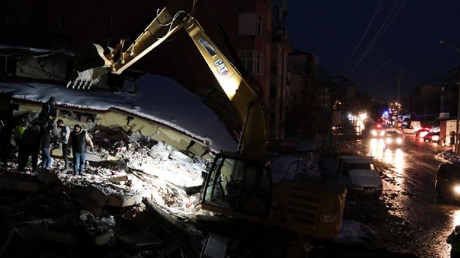 Turkey quake: Death toll crosses 9000