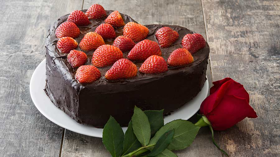 V-Day special chocolate cake