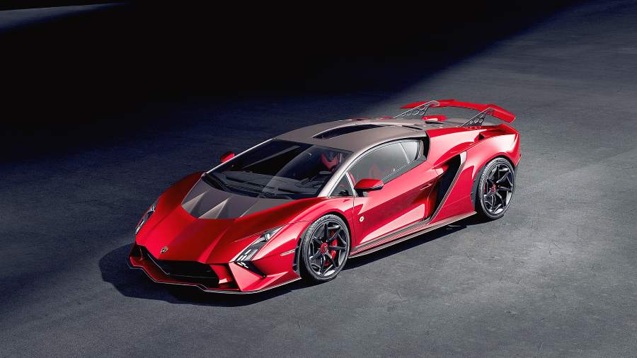 Supercars - Lamborghini signs out naturally aspired V12 engine with roar -  Telegraph India