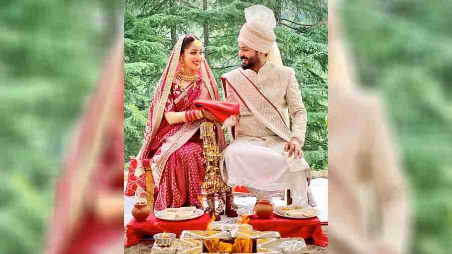 Yami and Aditya Dhar on their wedding day