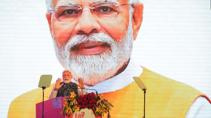 Prime Minister Narendra Modi Prime Minister Narendra Modi Inaugurates Uttar Pradesh Global