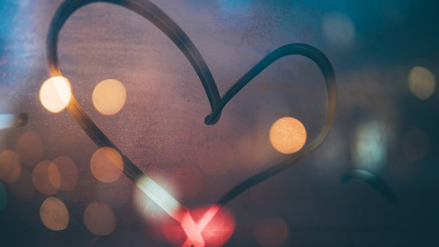 We may understand Instagram, but we find it much more difficult to understand intimacy. With emotional and sexual boundaries becoming increasingly porous, Gen Z often cannot wrap its head around what is genuine love