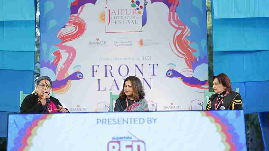 Queen of pop Usha Uthup was in conversation with Srishti Jha and Sathya Saran and talked about music, her journey and more