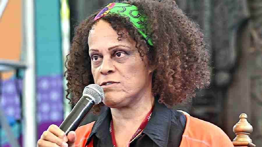 The festival hosted a fascinating session featuring Booker Prize winner Bernardine Evaristo. While talking about her memoir Manifesto, Evaristo said, “In a way, I wasn’t an overnight success but I was also an overnight success because literally my life was completely transformed from the evening of the Booker to the morning after the Booker because suddenly everything I wanted for my career, happened.” She then added, “But then I thought I’d like to write about my life in relation to my creativity and that felt like the perfect thing to do at that stage. Because people can’t compare a memoir with a novel.