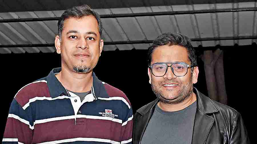 Co-founders Aanton Mookherjee (left), an advertising communication specialist, and Samrat Sengupta, a marketing professional, have been organising the quiz festival successfully for the past 11 years. “We introduced the concept of festival quizzing to the world. After we did it, all the other cities,districts, schools and colleges started doing this. We keep the door open, providing a platform where people from outside the city and also the country come and ask their questions and do their own research. It is great to see quiz teams coming from all across the country like Pune, Bombay, Bangalore and Chennai. KIQF is something that is added to the annual calendar of CRC and is a special event,” said the duo.