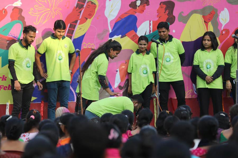 Eighteen-year-old Radheyshyam Tripathi and his friends from the West Bengal Youth Network participated in a street play which made the audience aware of environmental concerns.  “Today, we presented an awareness campaign through a play on single use plastic,” said Tripathi. 