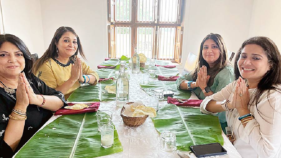 Sucheta Merh, Rupali Basu, Ambika Beri and Abhilasha Sethia sit down for a traditional Chettinad meal