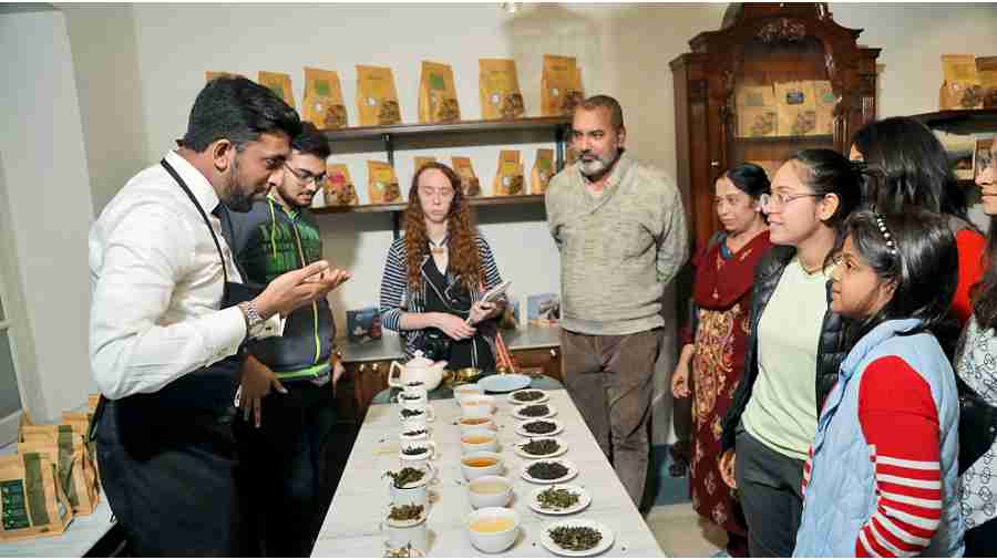 A tea-tasting session in progress at the launch of the tea lounge with Sparsh Agarwal at the helm.