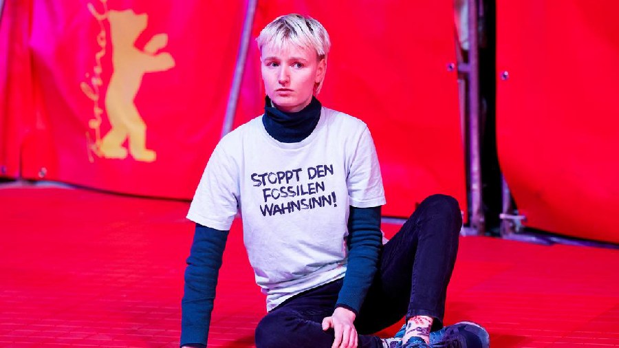 Apart from 'She Came to Me' film screening, Zelenskyy's speech, the Berlinale also witnessed climate activists gluing themselves to the red carpet at the event. Two young people wearing white t-shirts with a message 'stop fossil fuel craziness' glued themselves to the red carpet. 