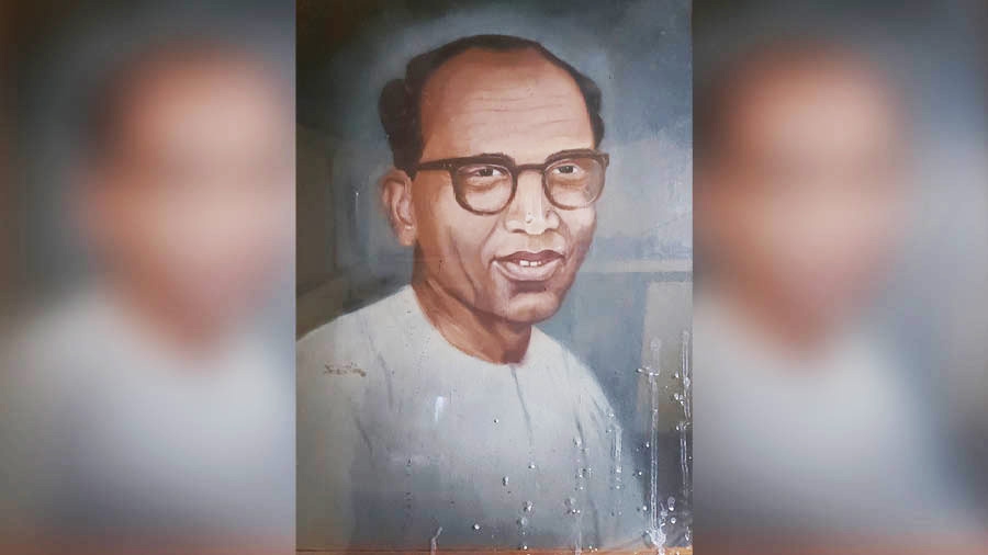 Bhajahari Mahato not only saved the predominantly Bengali-speaking Purulia district from being merged with the Hindi-speaking state of Bihar after Independence, but was also the first parliamentarian to address the Lok Sabha in Bangla