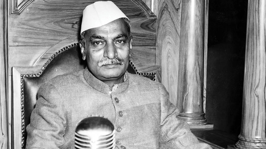 In 1935, in a twist, the then INC president, Rajendra Prasad, started an organisation called Manbhum Bihari Samiti to consolidate his community members in the district 