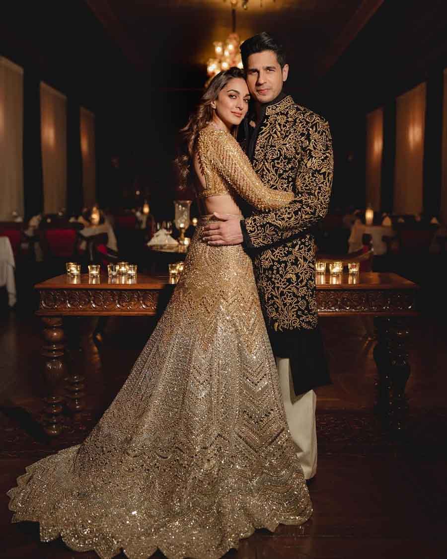 Sidharth Malhotra | Sidharth Malhotra and Kiara Advani look royal in ...