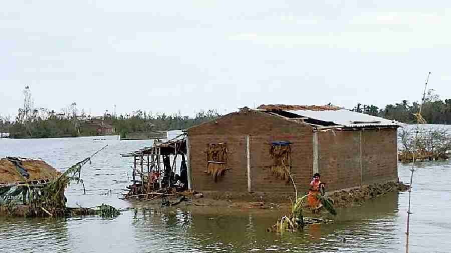 An inundated village in Hingalganj block of the Sunderbans after Cyclone Amphan struck in May 2020