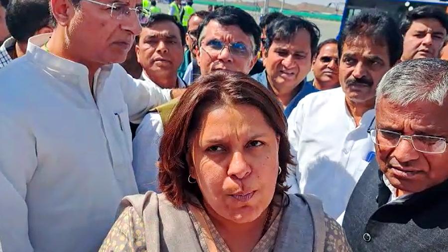 We are all on the @IndiGo6E flight 6E 204 to Raipur and all of a sudden my colleague @Pawankhera has been asked to deplane, Congress spokesperson Supriya Shrinate, who was also on the flight, said on Twitter. 