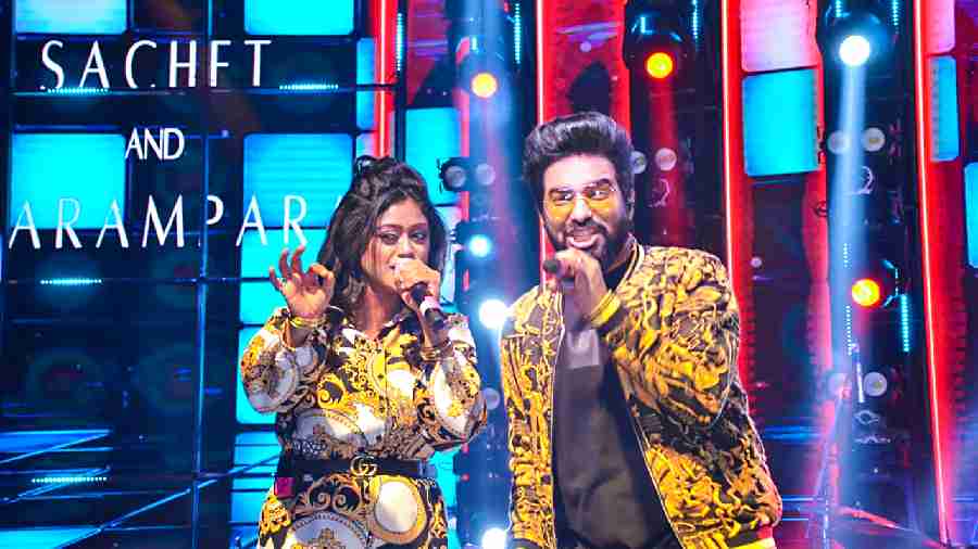 Singersongwriter duo Sachet and Parampara were the star attractions on day 2 of the music festival and held the crowd in raptures with their rendition of popular Bollywood numbers.