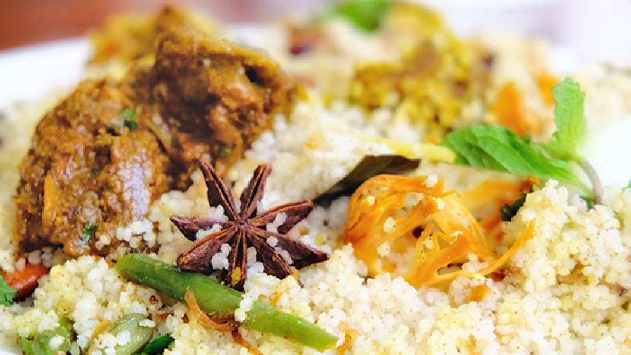 Made with foxtail millets, the biryani is flavoured with ghee and traditional biryani spices with chicken or mutton as a choice of proteins. Served with an egg, millet biryani is extremely tasty and without unwanted calories.