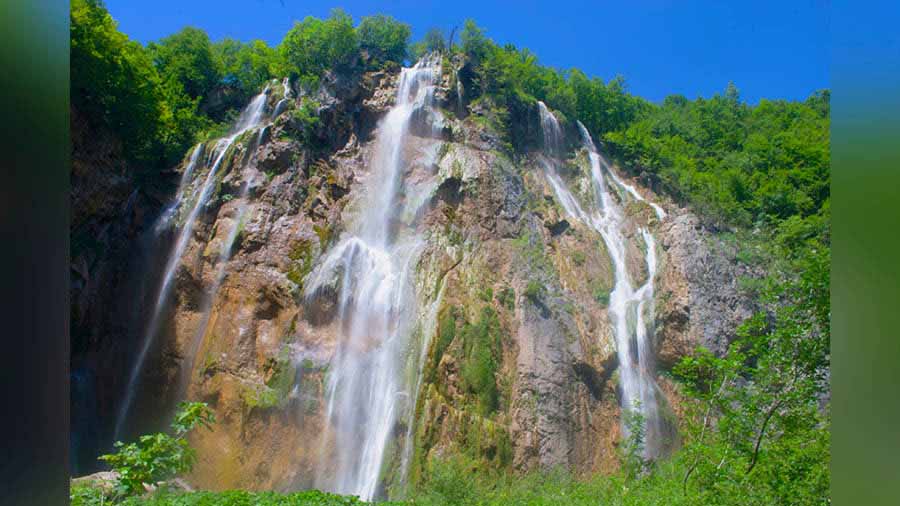 The Great Waterfall at the northern end of Plitvice Lake