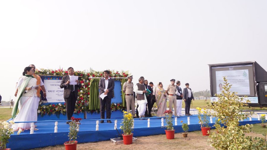 Chief Minister Mamata Banerjee inaugurated three helipads in Gangasagar. 