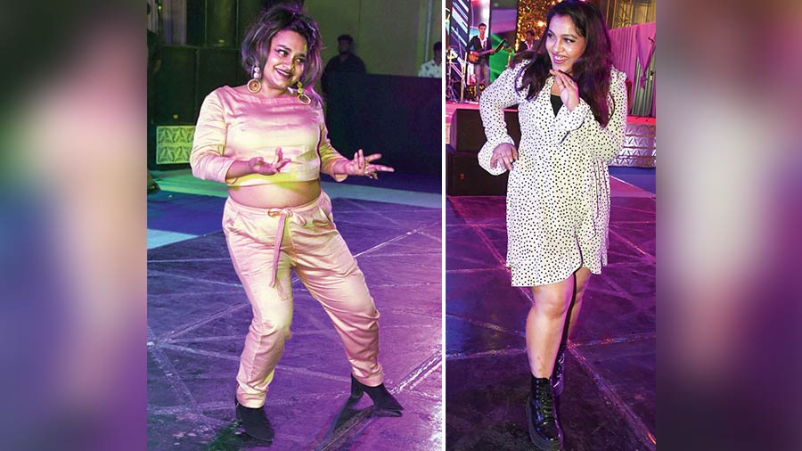 Tripti Mukherjee (above) and cousin Anoushka Chatterjee were the first ones to hit the dance floor and show off some really groovy moves as Priyanka Roy sang Besharam rang. “‘I’ve been waiting for a long time to dance freely without any setbacks, and today I will be owning the stage with my cousin. I’ve a lot of New Year resolutions but will not be able to fulfill them all,” said Tripti. Anoushka shared she had a lot of fun memories at the club. “It’s been great coming back here after a long time. The stage is waiting for me!” she smiled as she rushed back to the dance floor.