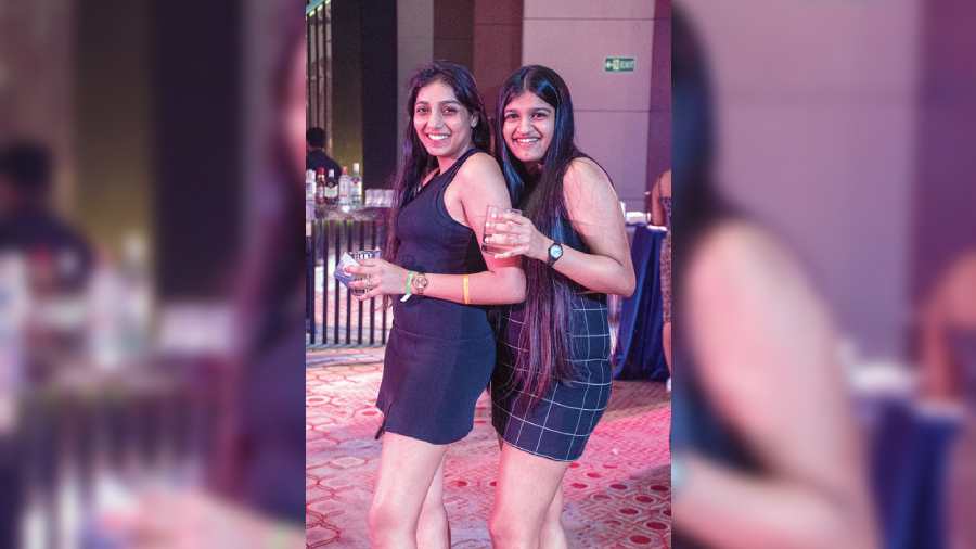 Buddies Nandini (right) and Srishti, spotted twinning in black at Regency Ballroom, were all set for the New Year. “We just arrived and the party is yet to get started, we are pre-boozing for now. We really expect the night to grow more with more enjoyment and fun lined up. We are thrilled for the new year,” said the ladies as they posed for the The Telegraph camera.