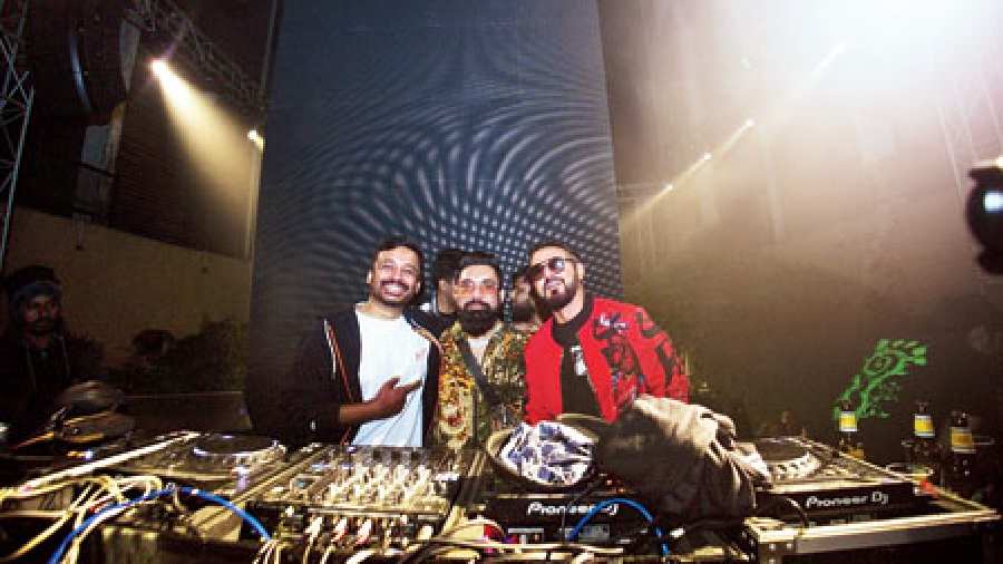 (L-R) Browncoat, Sheikh Mohsin from Insignia and DJ Nikhil Chinapa