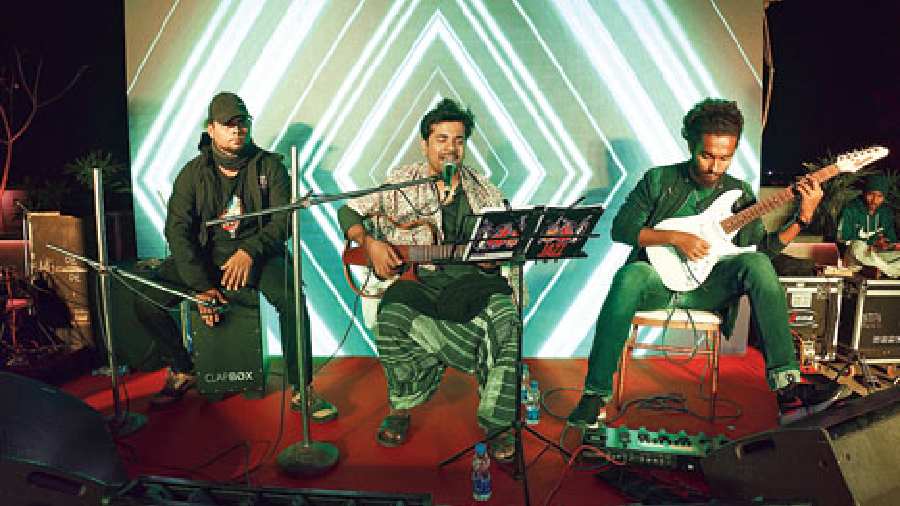 Sohochori’s live performance of retro and contemporary Bollywood tracks was one of the highlights of the party.