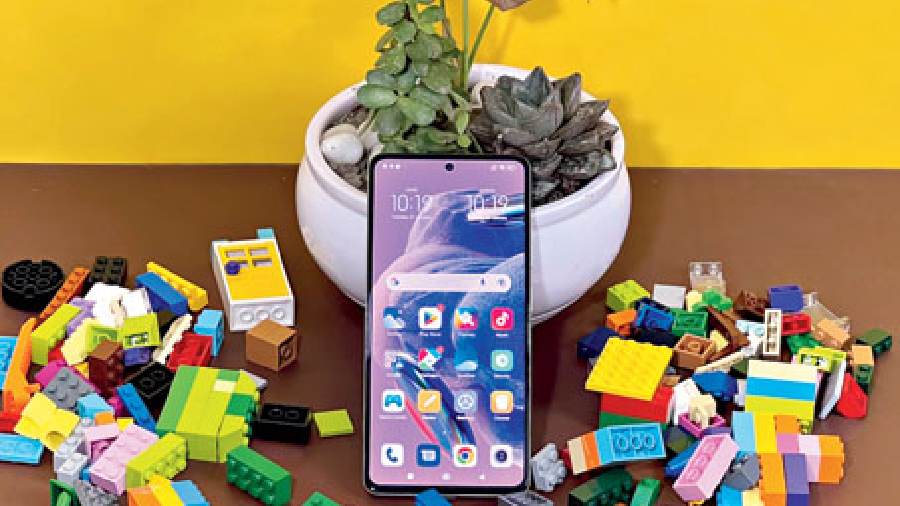 Redmi Note 12 Pro+ 5G keeps pricing under check, packs in a welltuned camera module and gets the design right.The pieces of the puzzle have come together for Redmi 