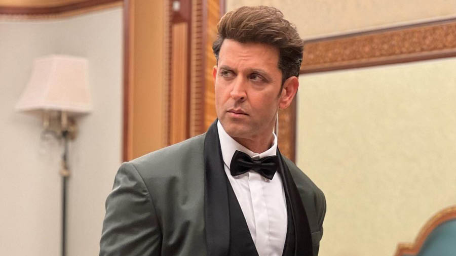 From Cool To Classic: 5 Different Ways To Wear A Suit This Wedding Season  Ft. Hrithik Roshan