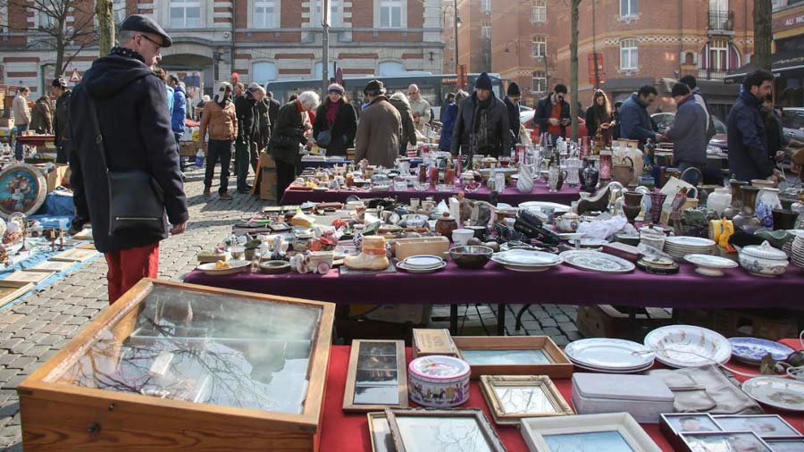 The flea market at Marolles is the setting for the beginning of 2011 movie ‘The Adventures of Tintin’ 