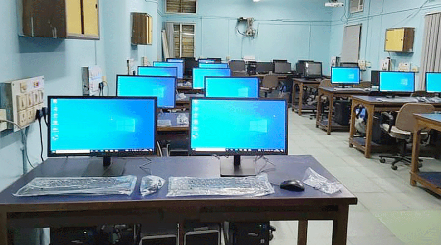 New computers installed at Jadavpur University’s production engineering department with funds from alumni.