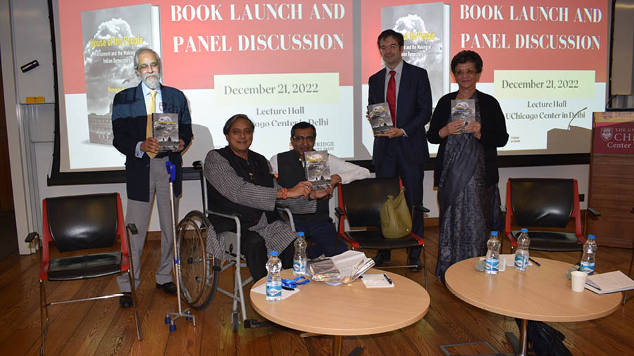 L-R: Justice Madan Lokur, Shashi Tharoor, Ronojoy Sen, Alex Travelli and Neera Chandhoke at the launch of ‘House of the People’ in Delhi