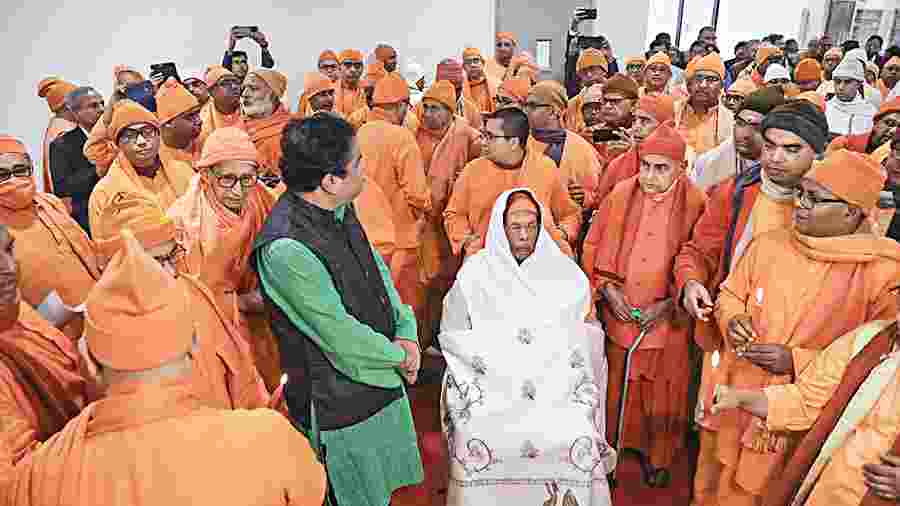 Minister Bratya Basu with Swami Smaranananda, president of Ramakrishna Math and Mission, and other monks at the inauguration of the Institute of Human Excellence and Social Sciences in New Town on Wednesday. 