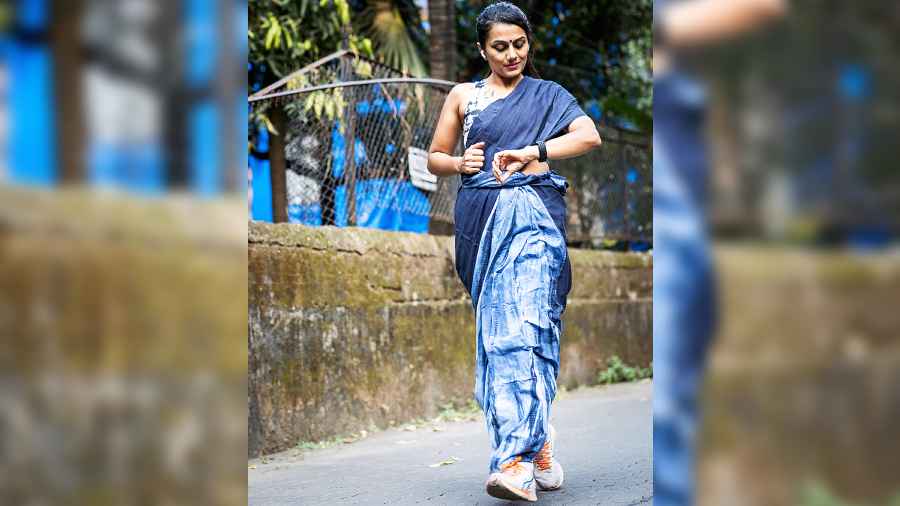 Swati Mukund, runner and fitness enthusiast, says it helps that the Apple Watch and the phone are independent pieces, yet connected