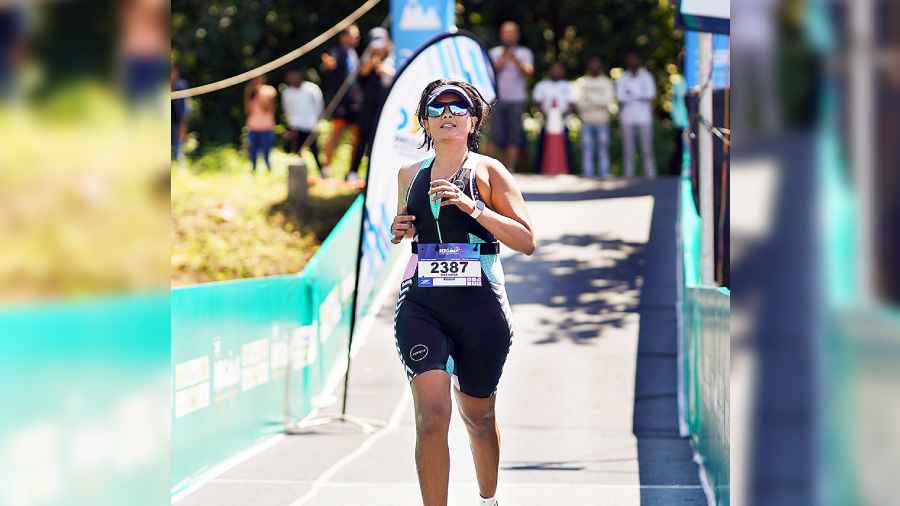 Diya Nayar, triathlete and runner, relies on the data she gets through her Apple Watch