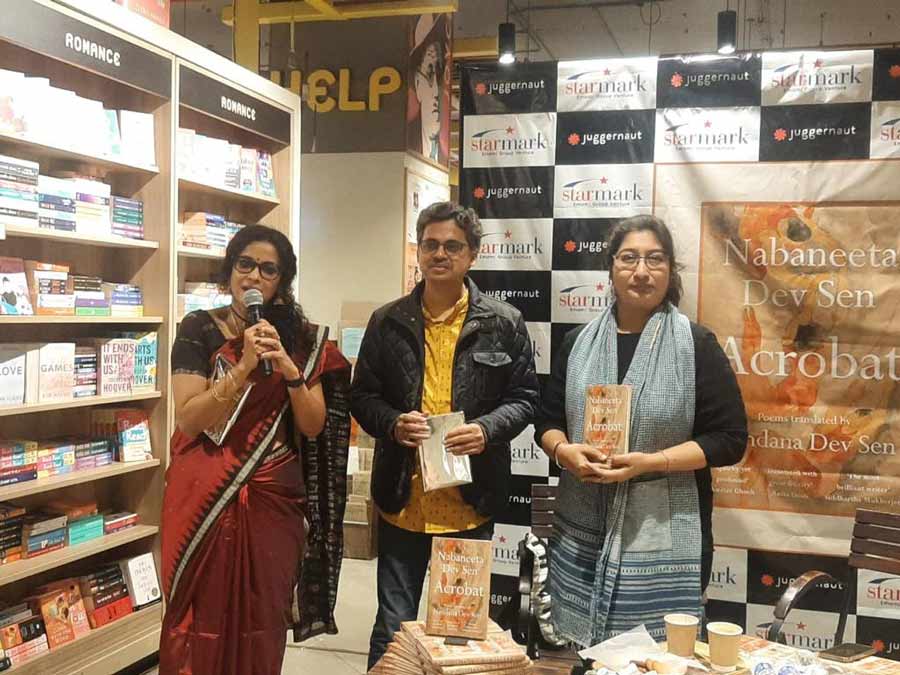 (L-R) Author and actress Nandana Dev Sen, Apu Dey of Dey’s Publishing and Debnita Chakravarti, an associate professor of English at Shri Shikshayatan College, discuss Acrobat, a volume of Bengali poems written by Nabaneeta Dev Sen and selected and translated from Bengali to English by daughter Nandana, on Nabaneeta Dev Sen's 85th birth anniversary