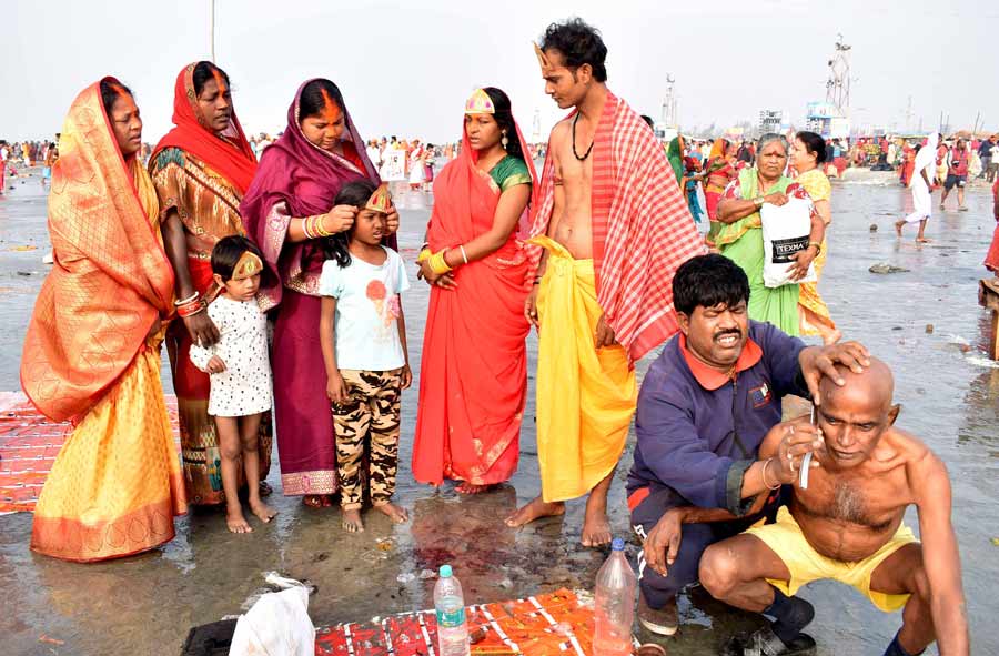People get ready to offer prayers