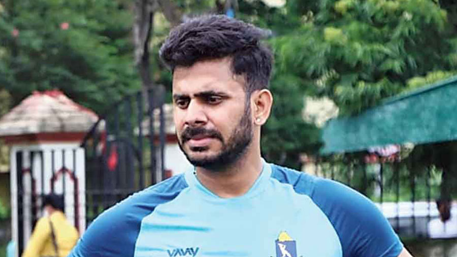 Minister Manoj Tiwary bats on to win Ranji Trophy for Bengal