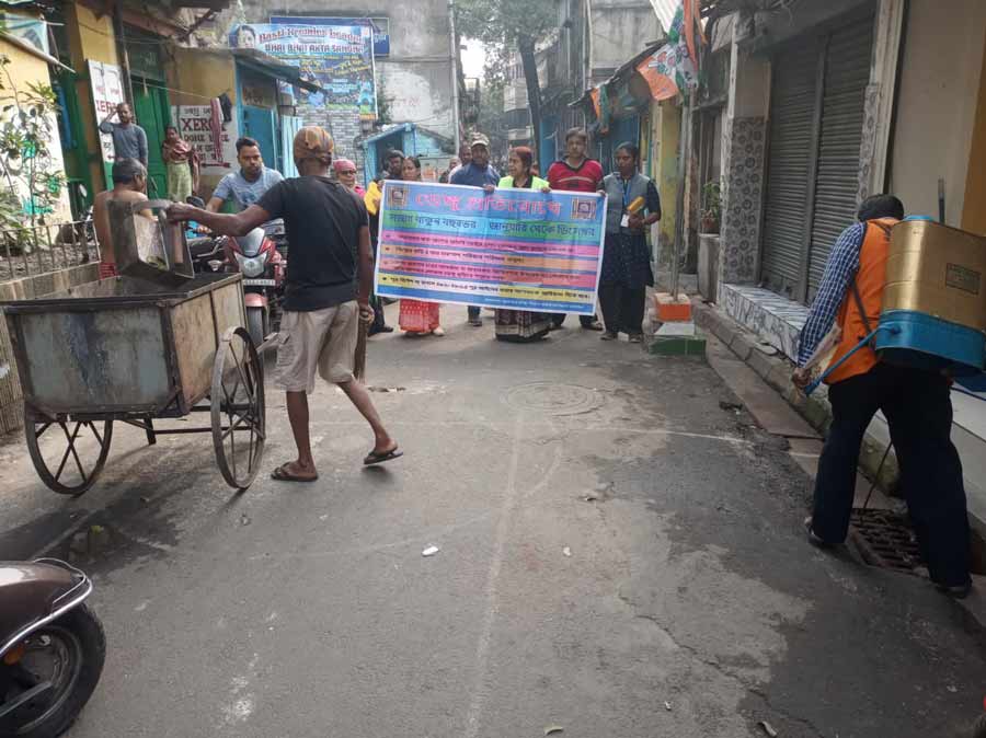 In a bid to create awareness about cleanliness and its impact on vector control, KMC workers sprayed disinfectants at several areas and also lifted garbage     