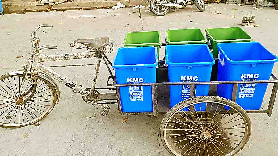 The bins for segregation of waste. The green bins are for biodegradable waste and the blue ones are for non-biodegradable waste