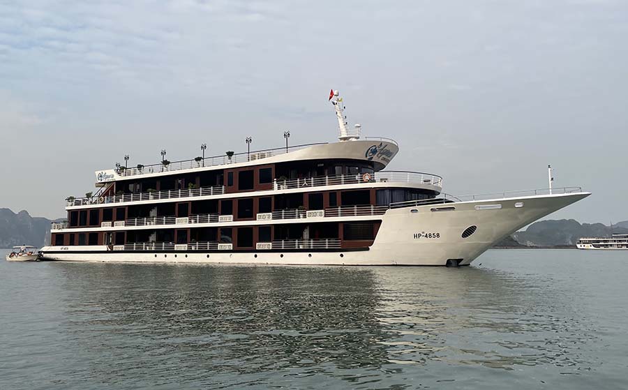 The writer travelled on the Aspira Cruise on a 2 night-3 day tour. The prices for a similar tour are usually around Rs 68,000 for two adults, however keep an eye out for offers and discounts that will give you lower rates