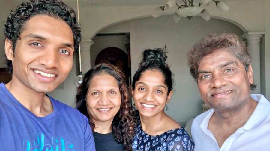 Jesse and Jamie with dad Johny Lever and mother Sujata